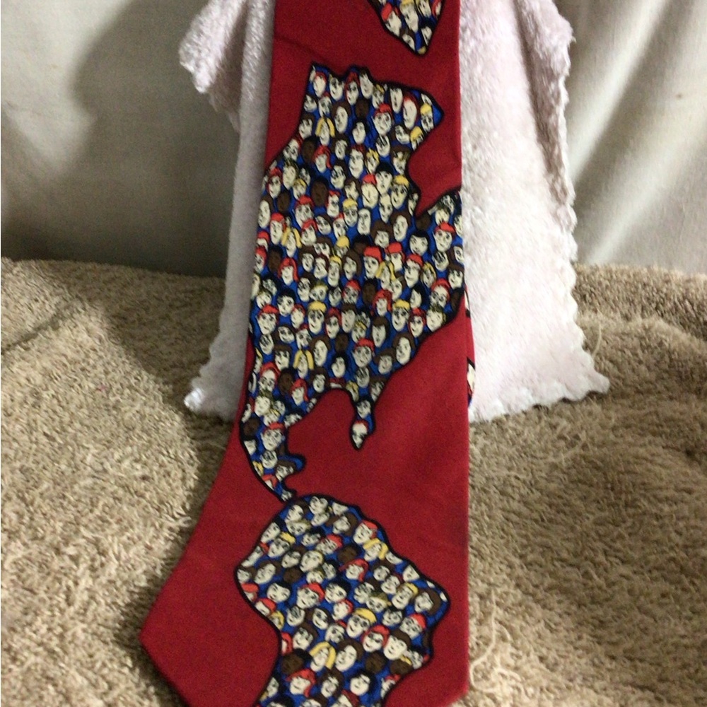 Red Patterned Men's Tie with Multicolor Face Motif